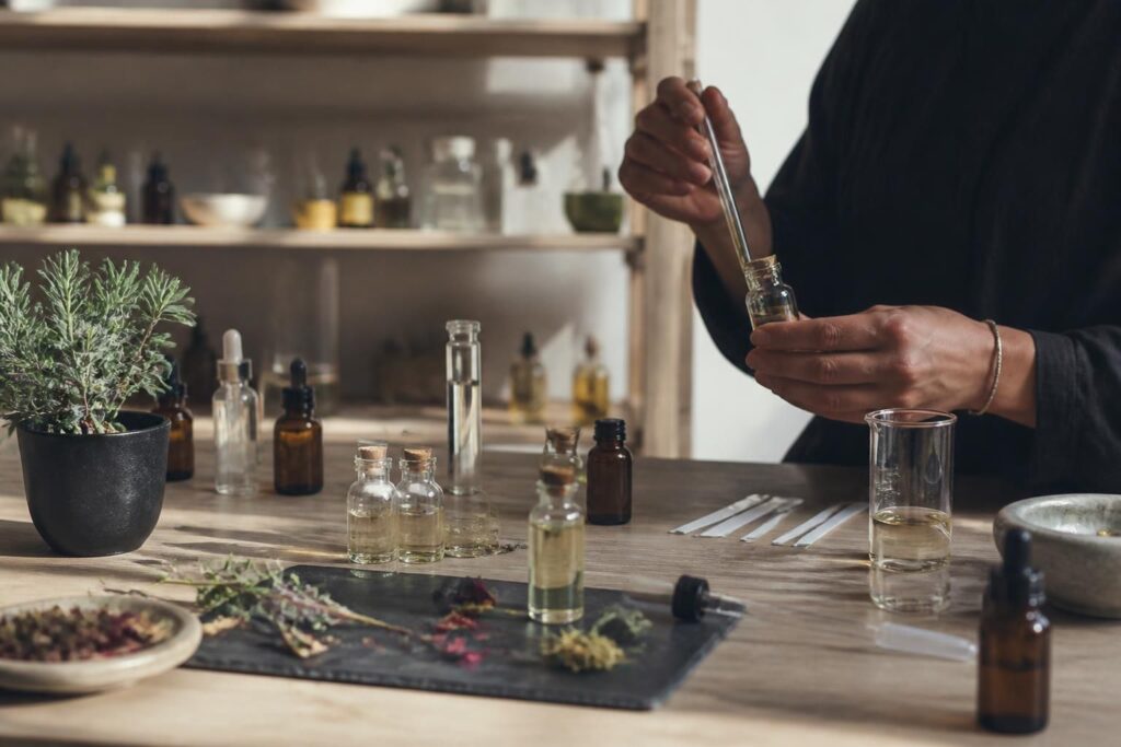 Créer votre propre parfum à la maison sans difficulté